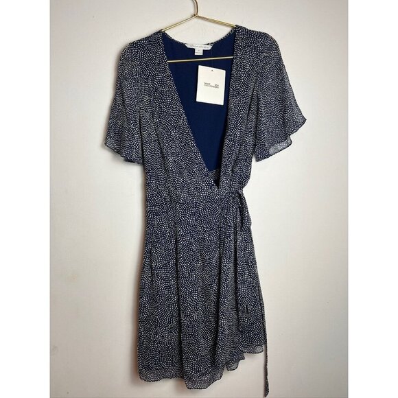 NWT Diane Von Furstenberg blue/white polka dot wrap dress  size 4 - Picture 6 of 8